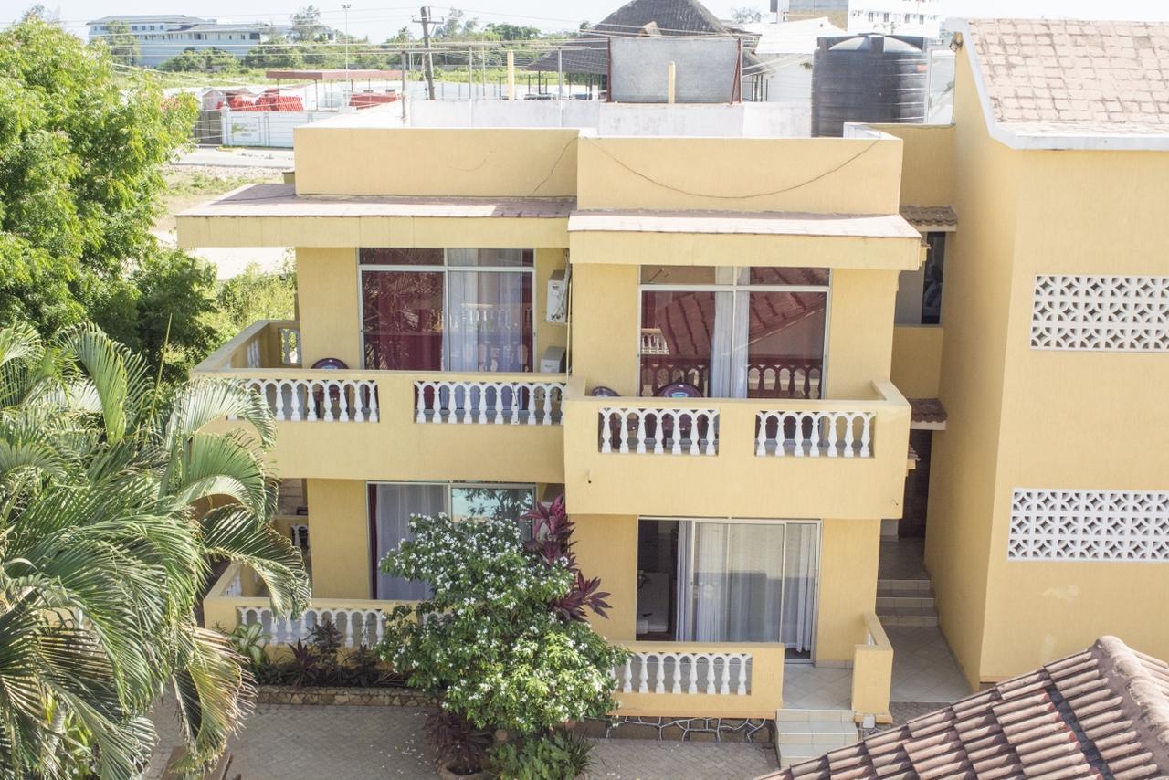 Pawenzi Serviced Apartments Mombasa Bagian luar foto