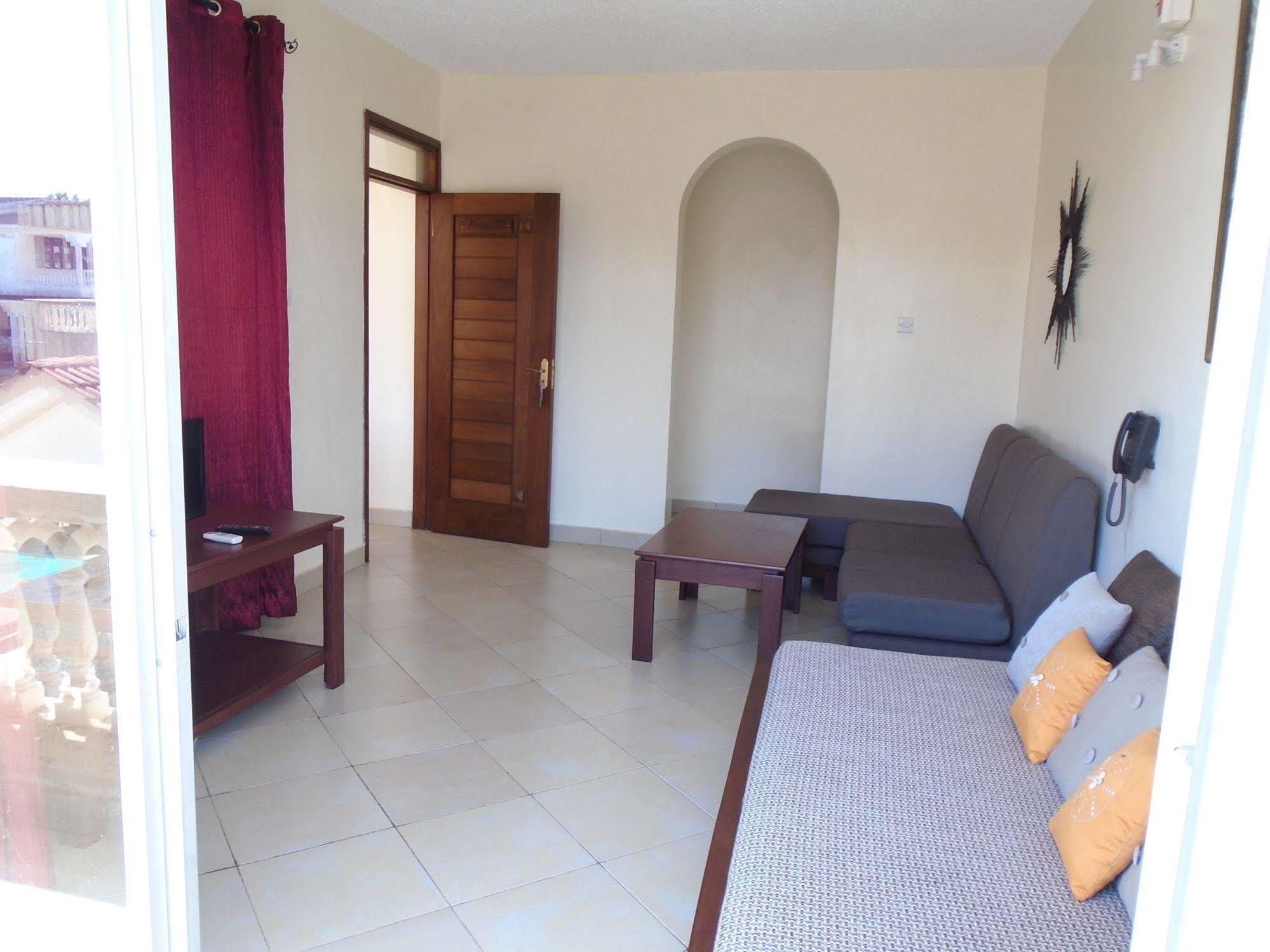 Pawenzi Serviced Apartments Mombasa Bagian luar foto