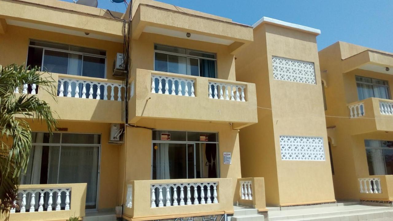Pawenzi Serviced Apartments Mombasa Bagian luar foto