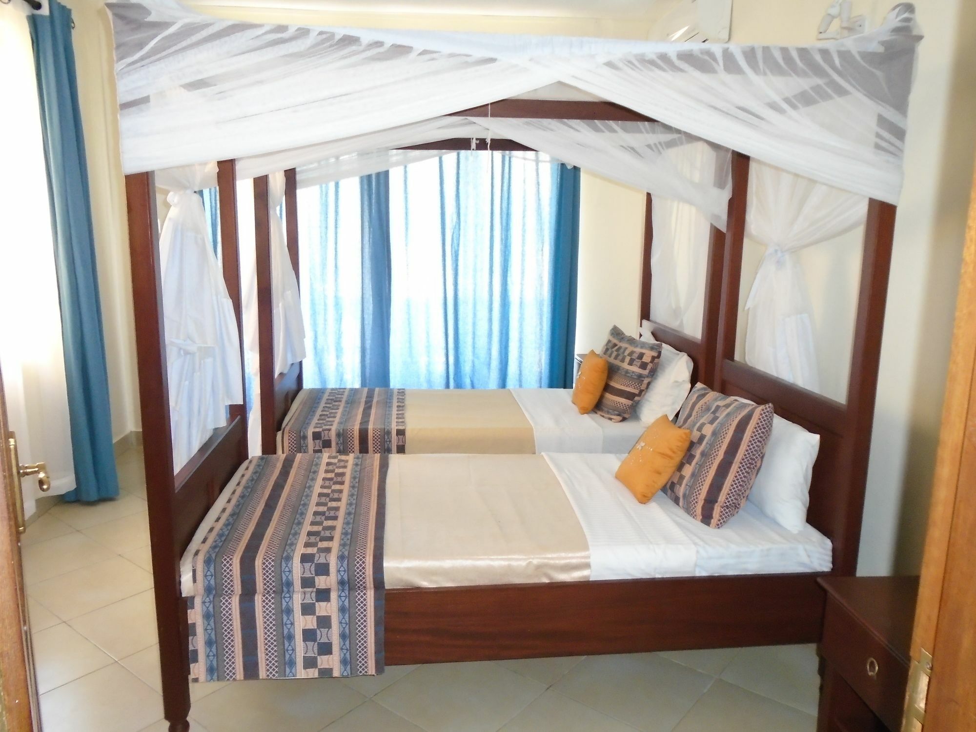 Pawenzi Serviced Apartments Mombasa Bagian luar foto