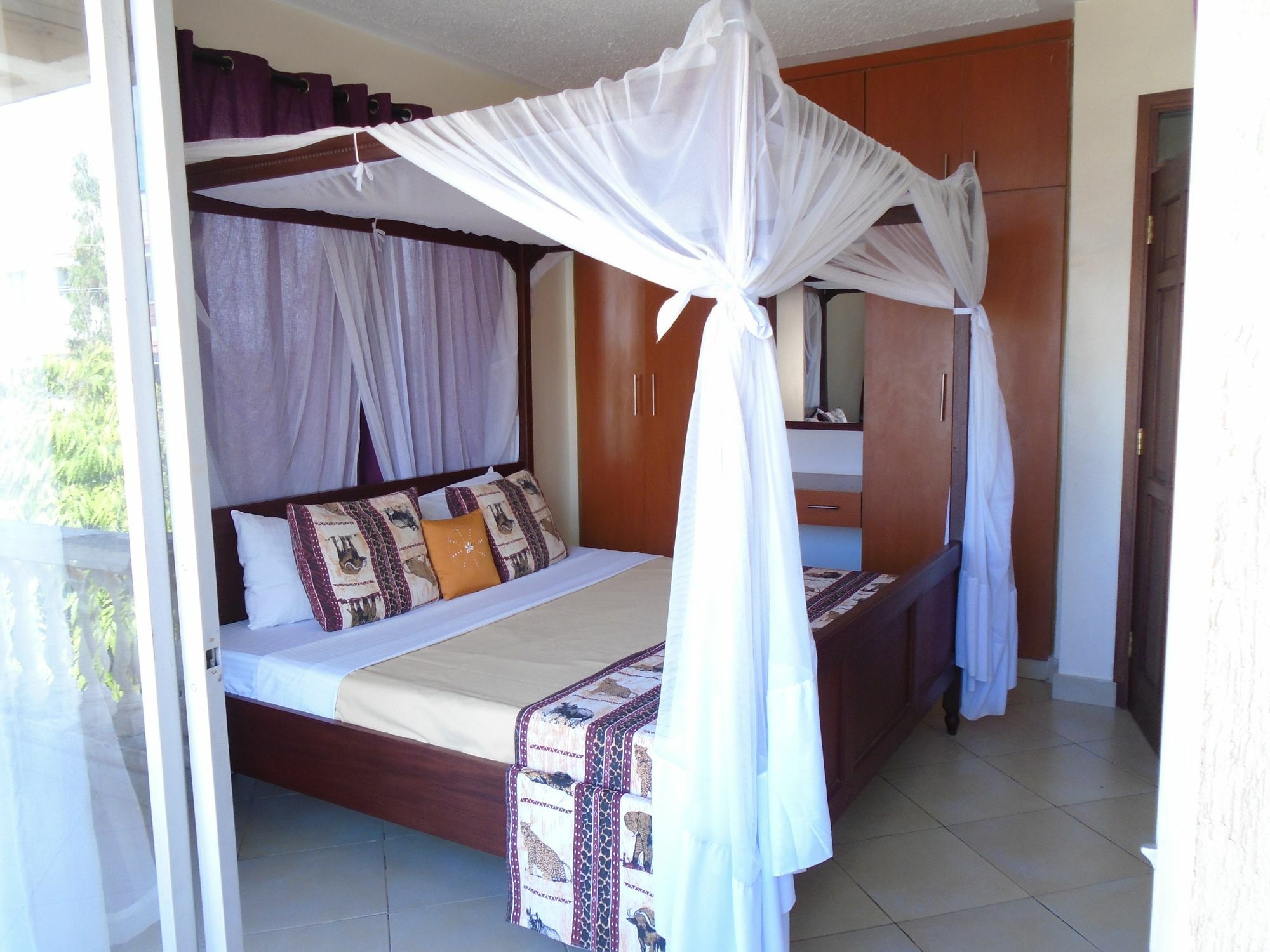 Pawenzi Serviced Apartments Mombasa Bagian luar foto
