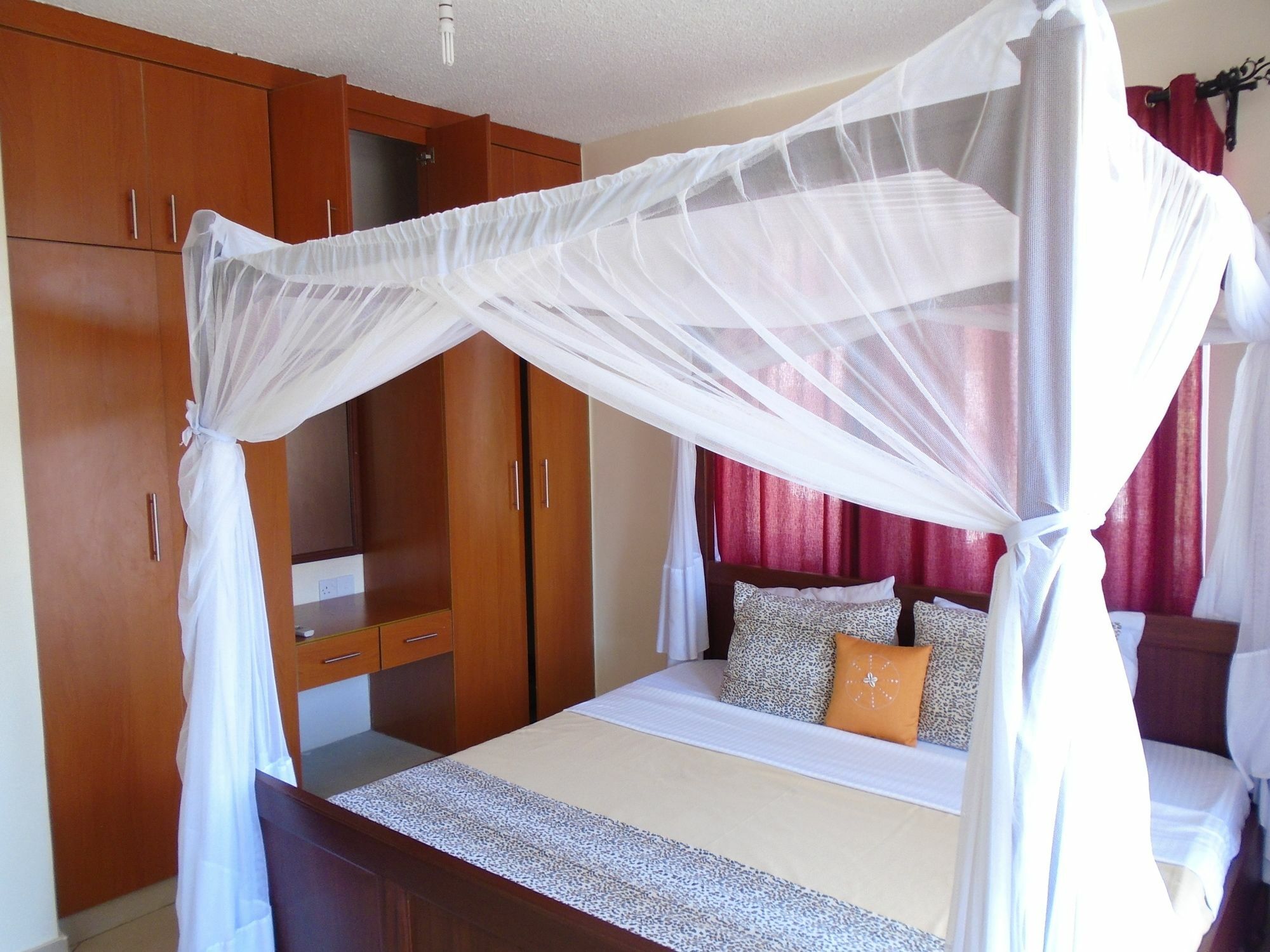 Pawenzi Serviced Apartments Mombasa Bagian luar foto